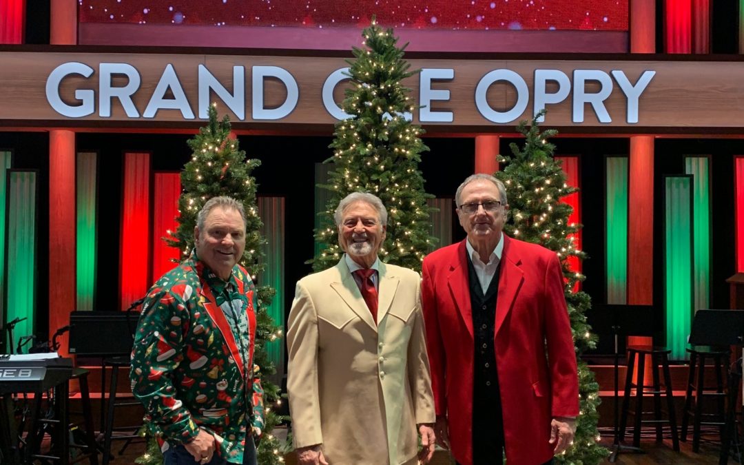 Acoustic Christmas Hymn Medley at the Opry